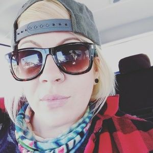 Meet your Posher, Sam